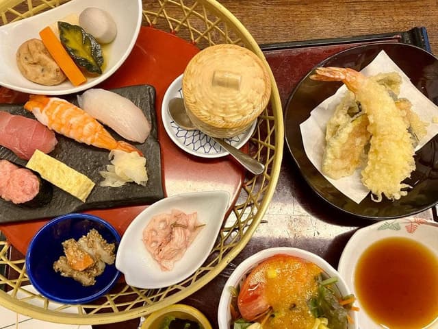 海鮮問屋 ふじ丸 本店 - サブ画像1