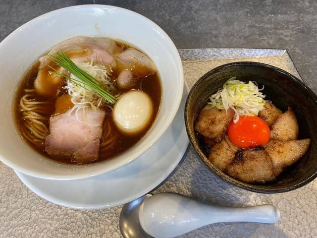 宍道湖しじみ中華蕎麦 琥珀 池袋店 - サブ画像1