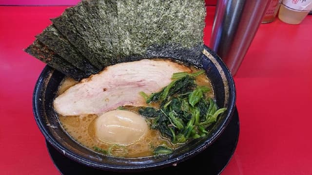 家系ラーメン 王道家直伝 との丸家 - サブ画像2