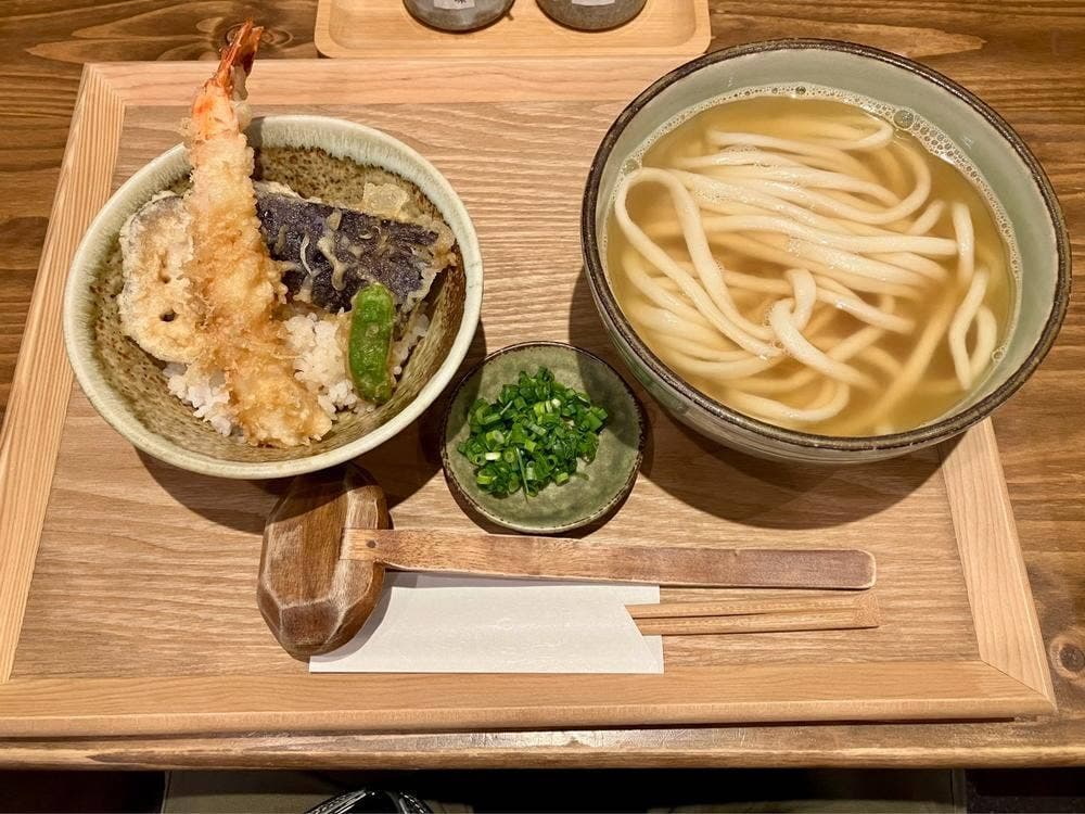 萬圓屋