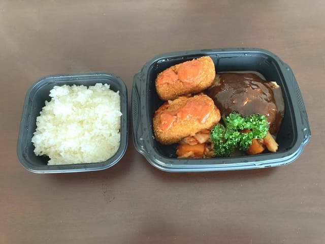 洋食クアトロ 須磨パティオ店 - サブ画像1