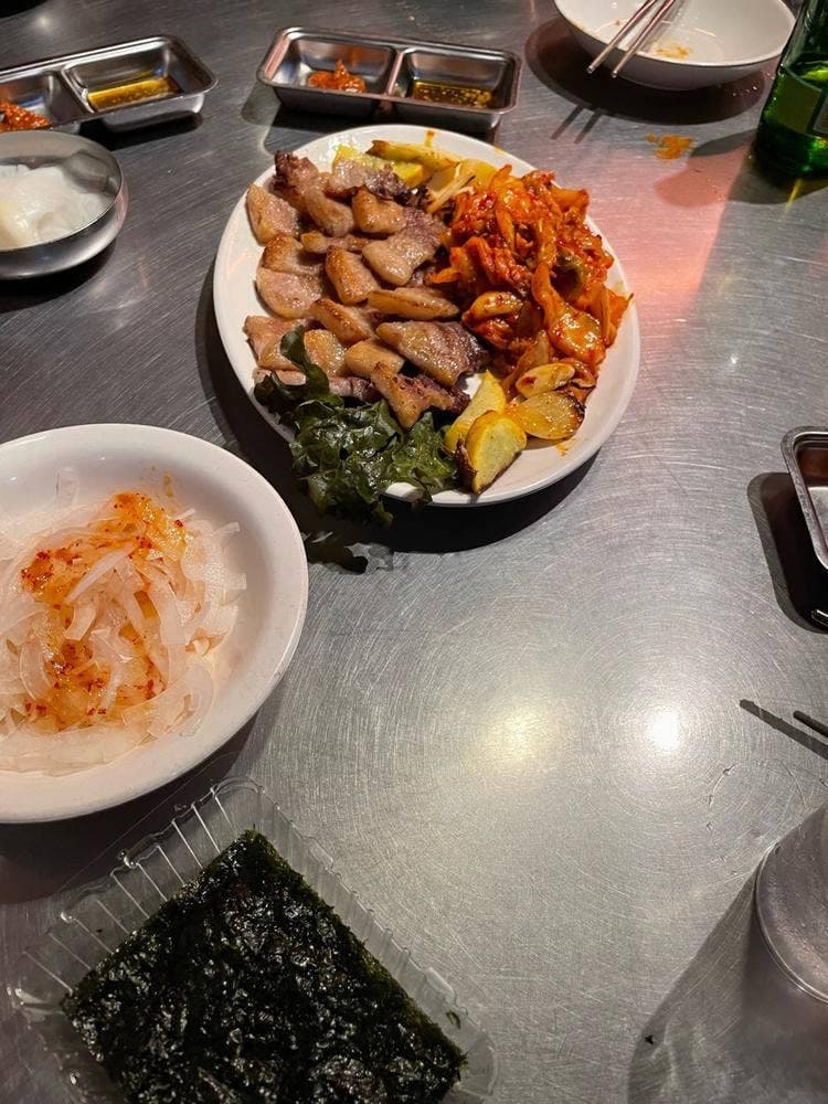 韓豚屋 西船橋店