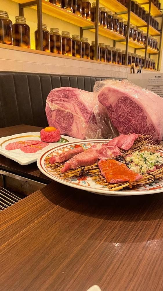 和牛ホルモンWAIGAYA 新宿三丁目本店 - サブ画像3