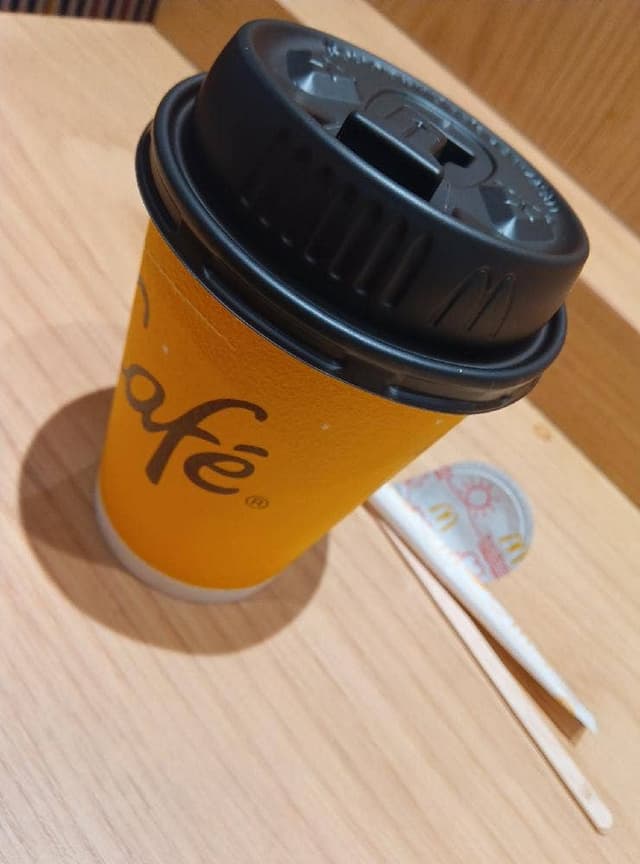 マクドナルド 博多バスターミナル店 - サブ画像1