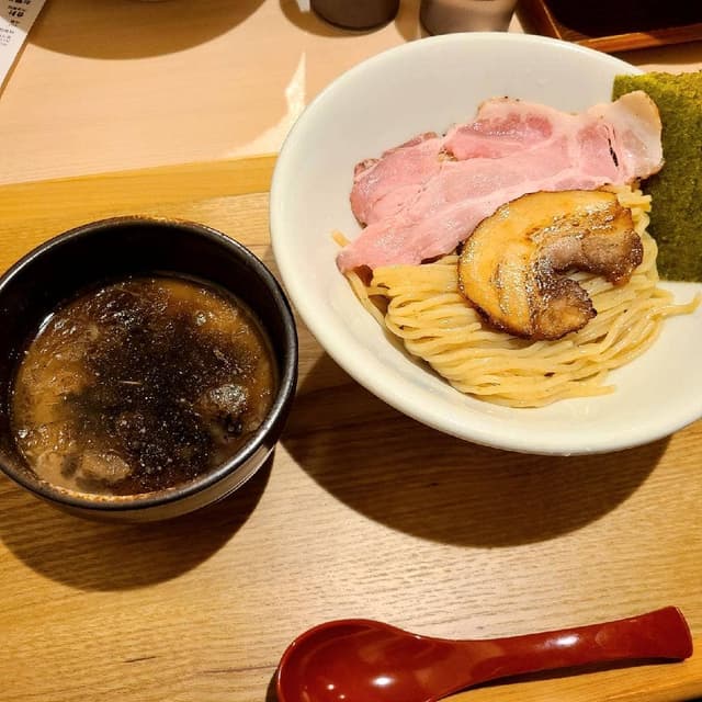 濃厚焼きあご煮干し つけ麺 さか田 - サブ画像3