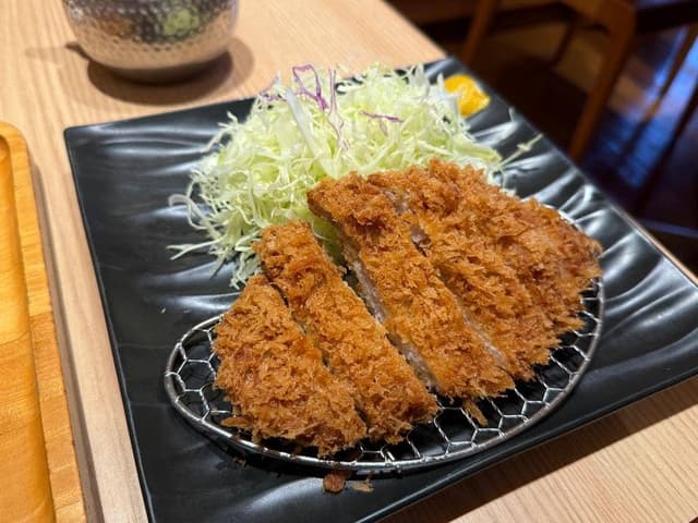 とんかつ和幸 アクロスプラザ若葉台店 - サブ画像1