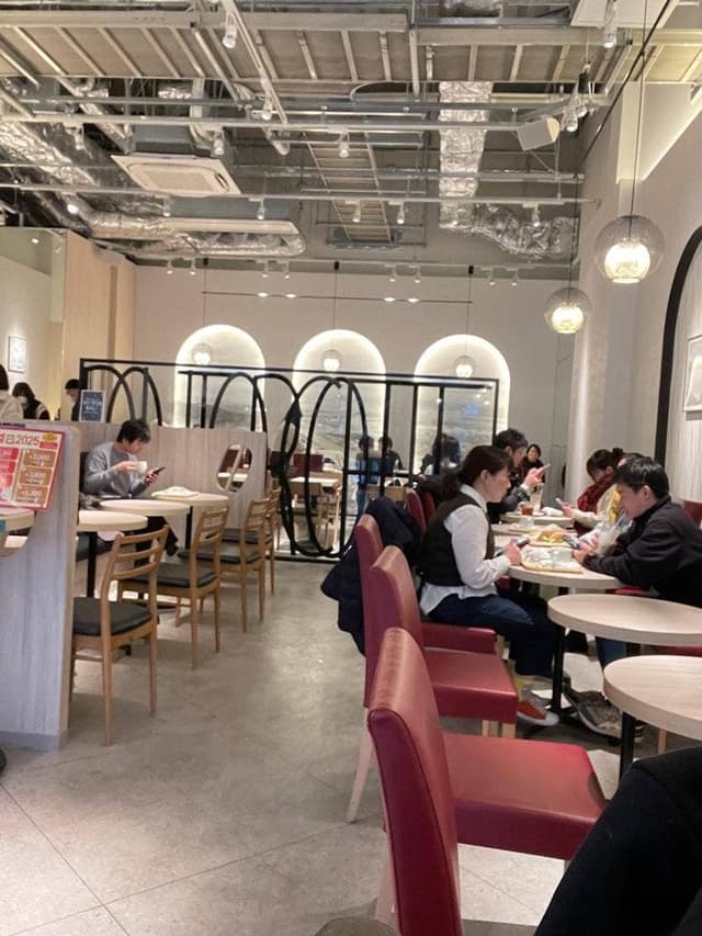 ドトールコーヒーショップ THE OUTLETS北九州店 - サブ画像1