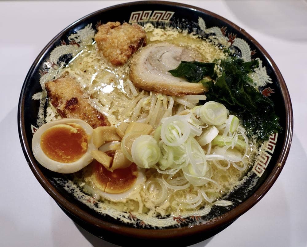 北海道らーめん みそ熊 大阪京橋店