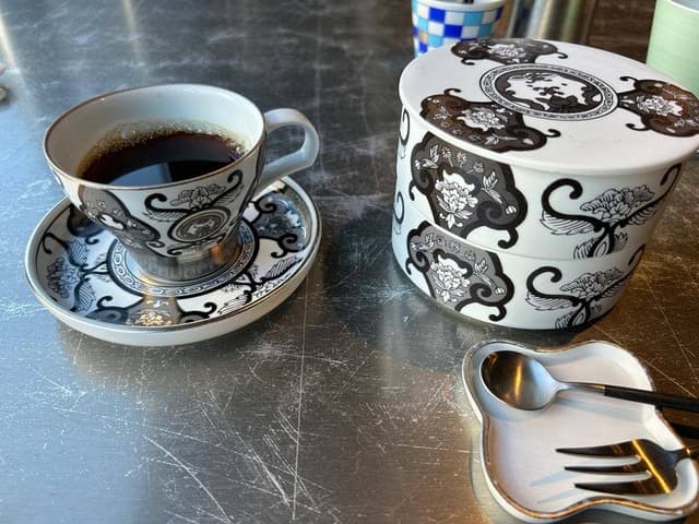 ARITA PORCELAIN LAB CAFE - サブ画像3