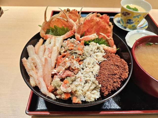 すし居酒屋 楽 - サブ画像1