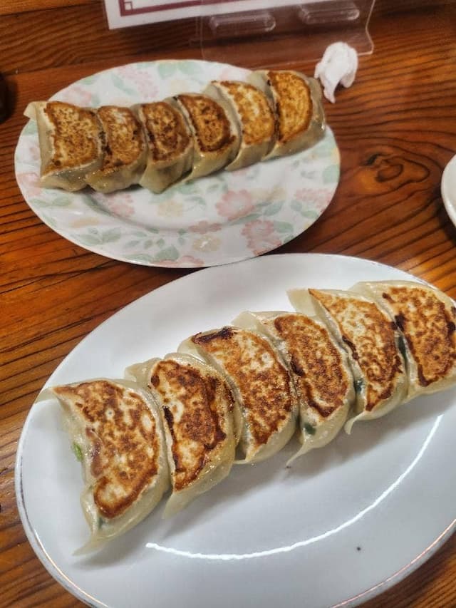 餃子屋 - サブ画像1