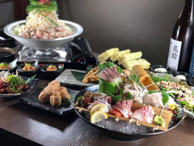 鶏料理と牛もつ鍋の店 嬉らく人 - サブ画像3