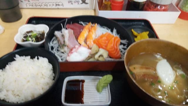 がんじゅう堂 牧志公設市場店 - サブ画像2