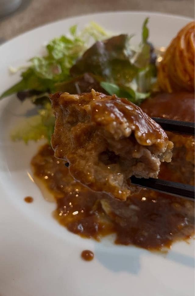 ハンバーグ ダイニング たくみ - サブ画像3