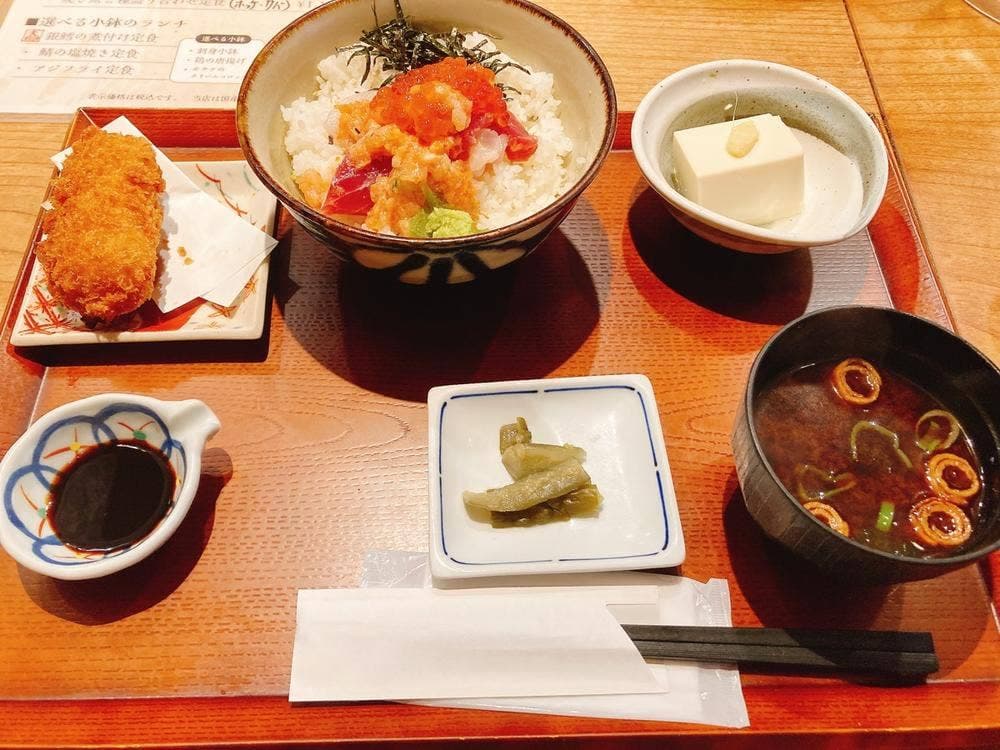 藁焼きと茶碗蒸し 横浜魚金