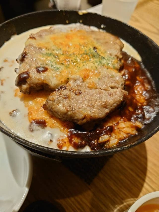 横濱元町ドリア キュービックプラザ新横浜店 - サブ画像1