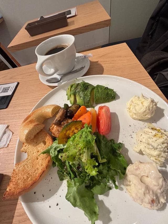BAGEL & BAGEL × Kiri Café店 - サブ画像1
