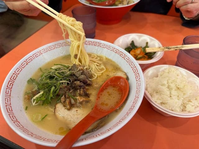 金龍ラーメン 難波千日前店 - サブ画像3