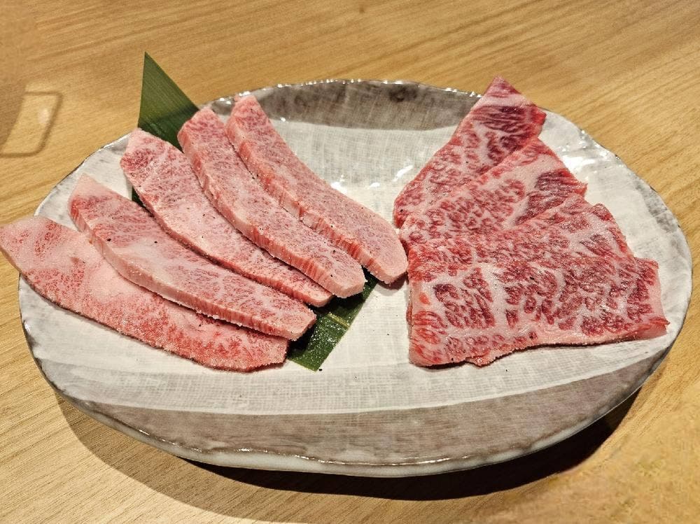 焼肉ホルモン光 ひばり亭