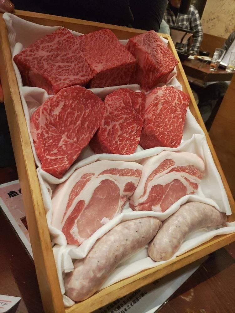 赤身とホルモン焼 のんき