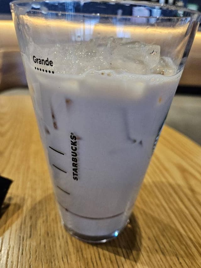 スターバックス コーヒー 利府街道店 - サブ画像1