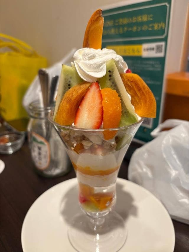 観音山フルーツパーラー 銀座店 - サブ画像1