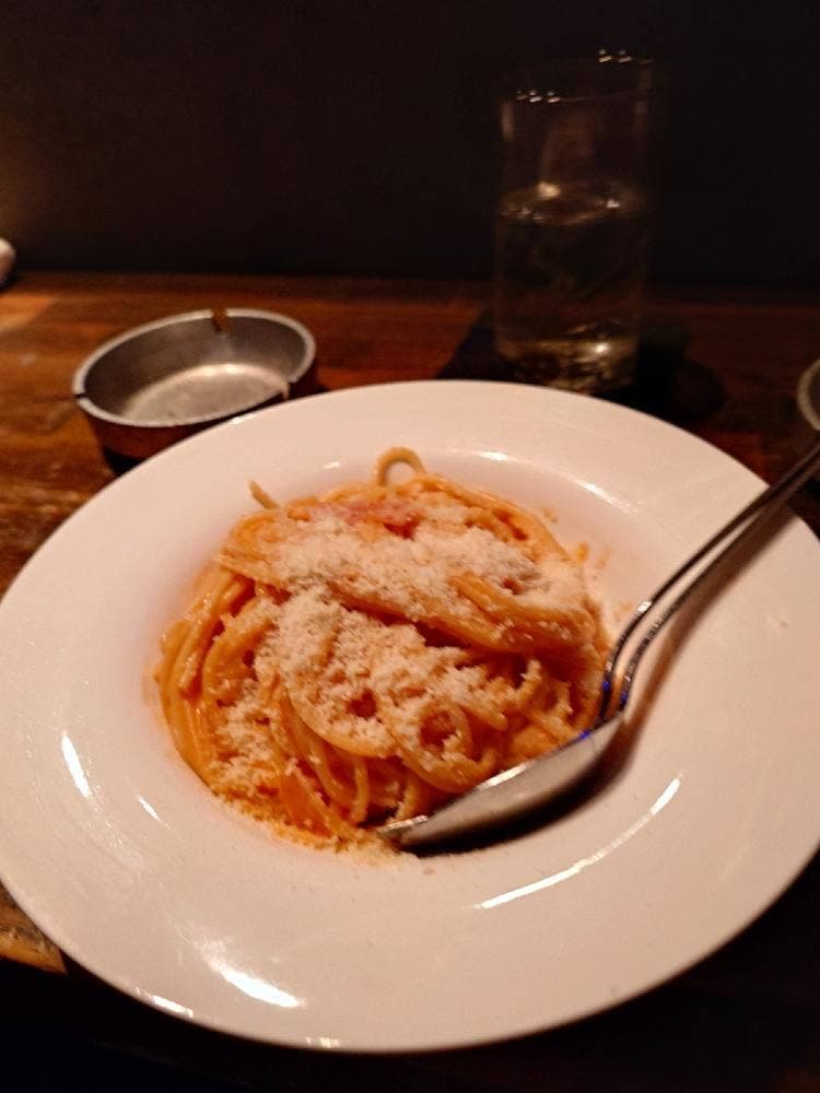 Bar K&MとZARA