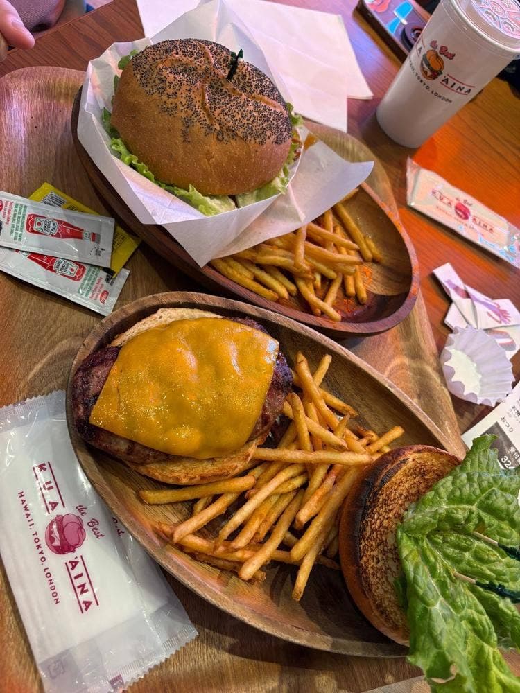 KUA`AINA 片瀬江ノ島店