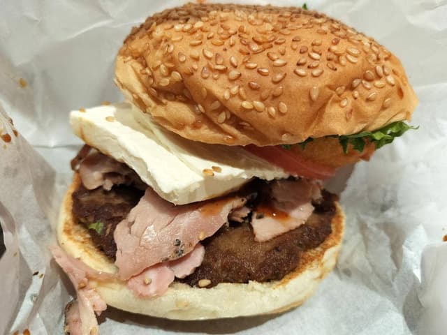 A&W イーアス沖縄豊崎店 - サブ画像2