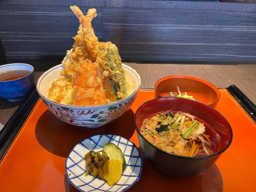 じんのすけ本店