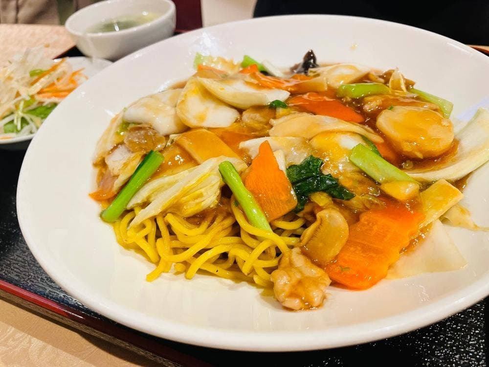 青島飯店 すすきの店