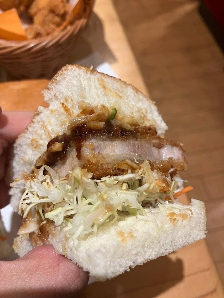 コメダ珈琲店 エスカ店