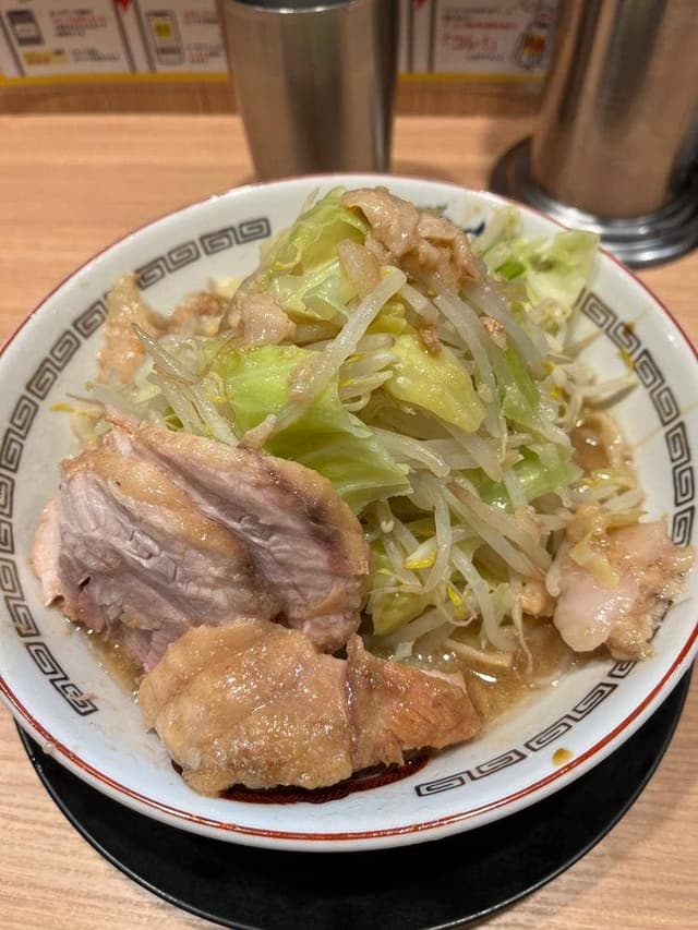 ラーメン豚山 吉祥寺店 - サブ画像1