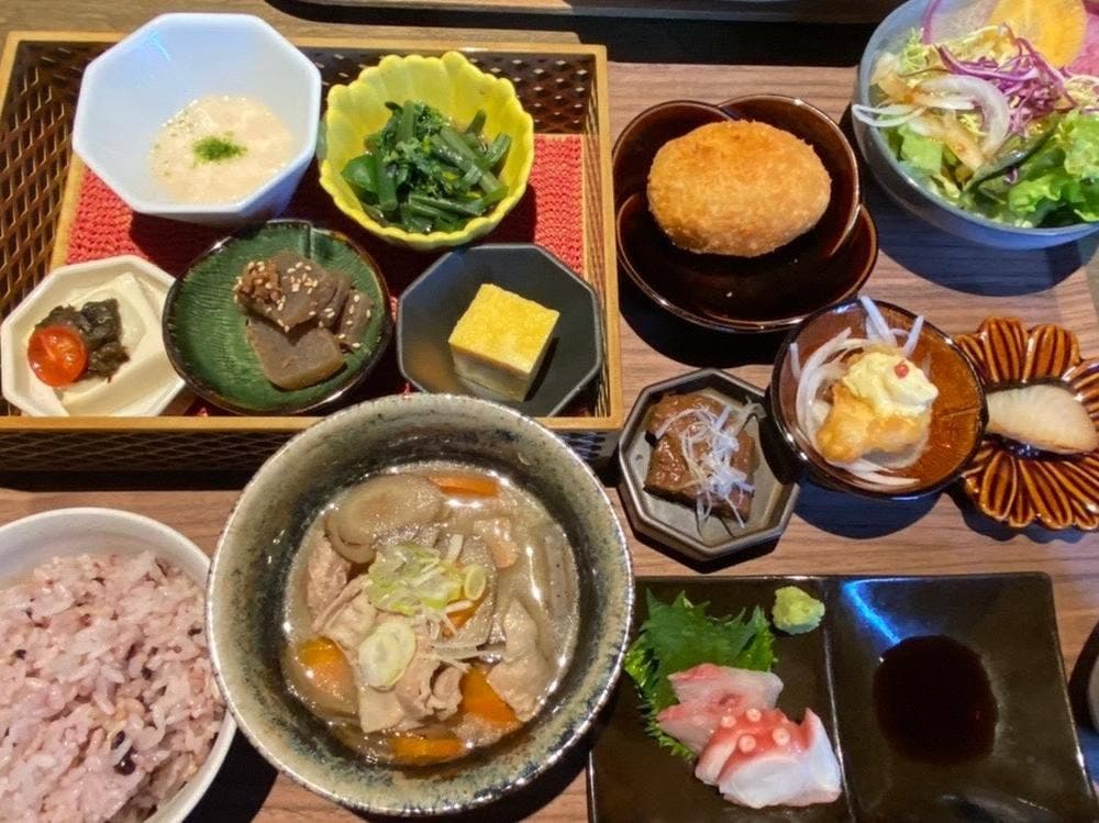 WASYOKU DINING 吉ト成