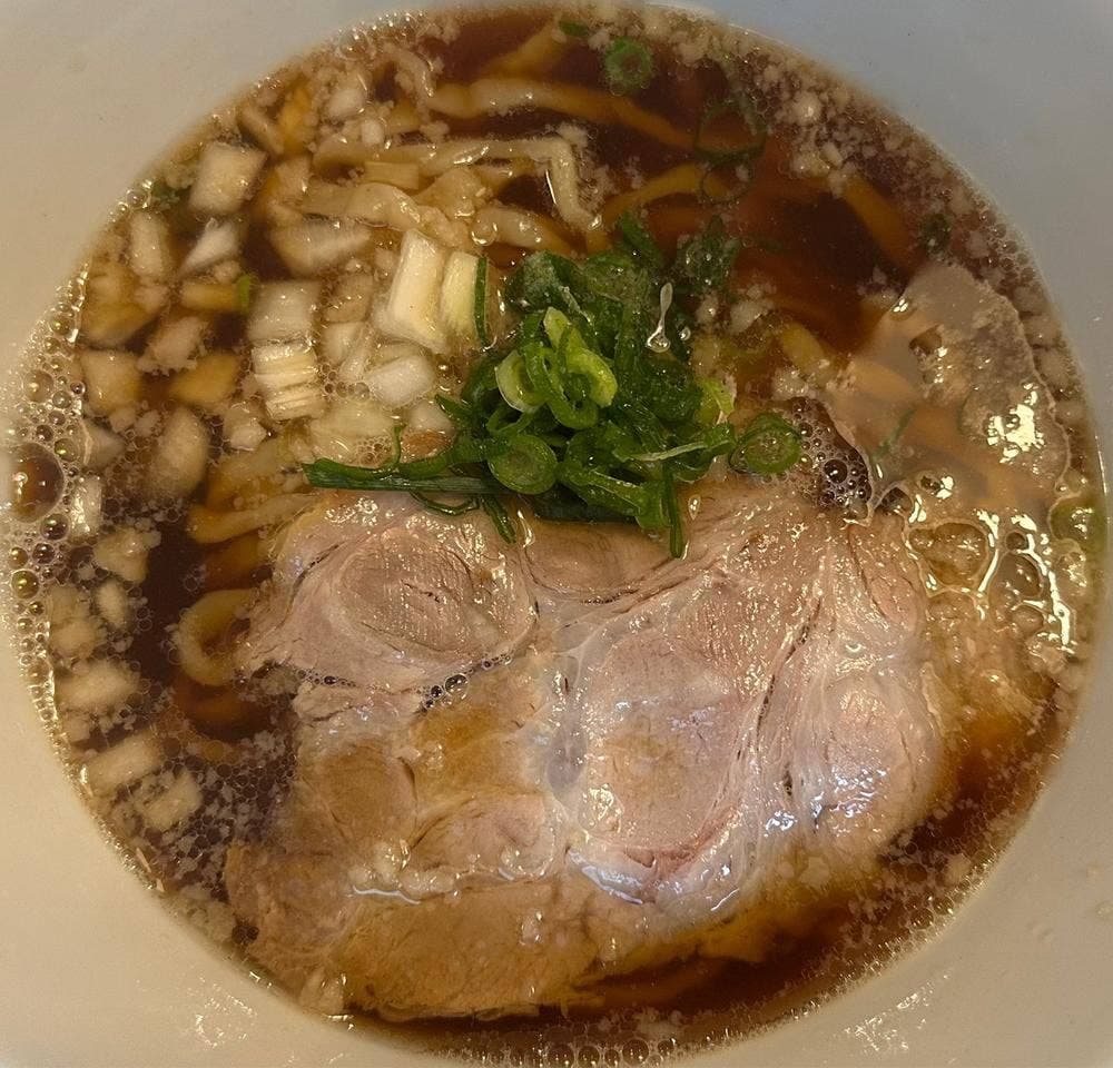 麺の下の力持ち