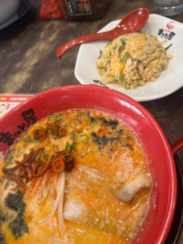 ラーメン まこと屋 箕面牧落店 - サブ画像1