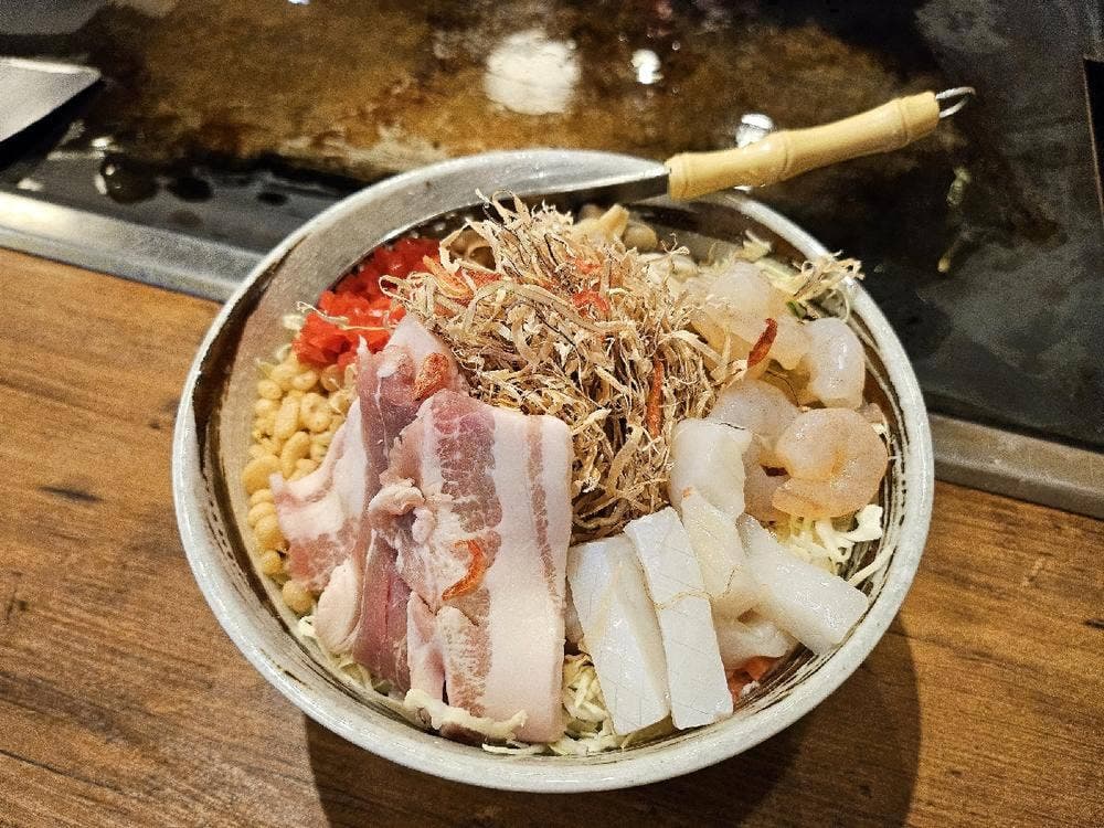 鉄板焼酒場 どんなもんじゃ 富山駅前