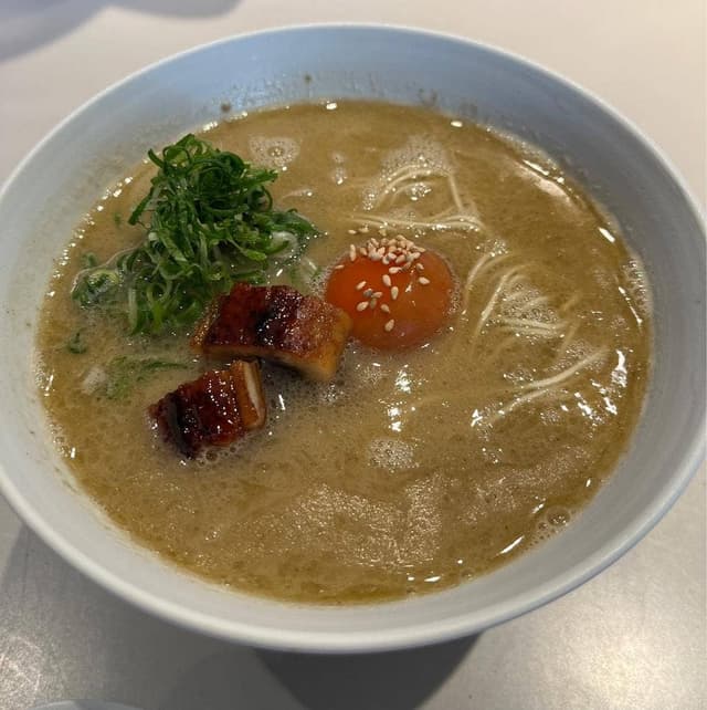 山田のうなぎ うな骨らーめん 築地本店 - サブ画像3