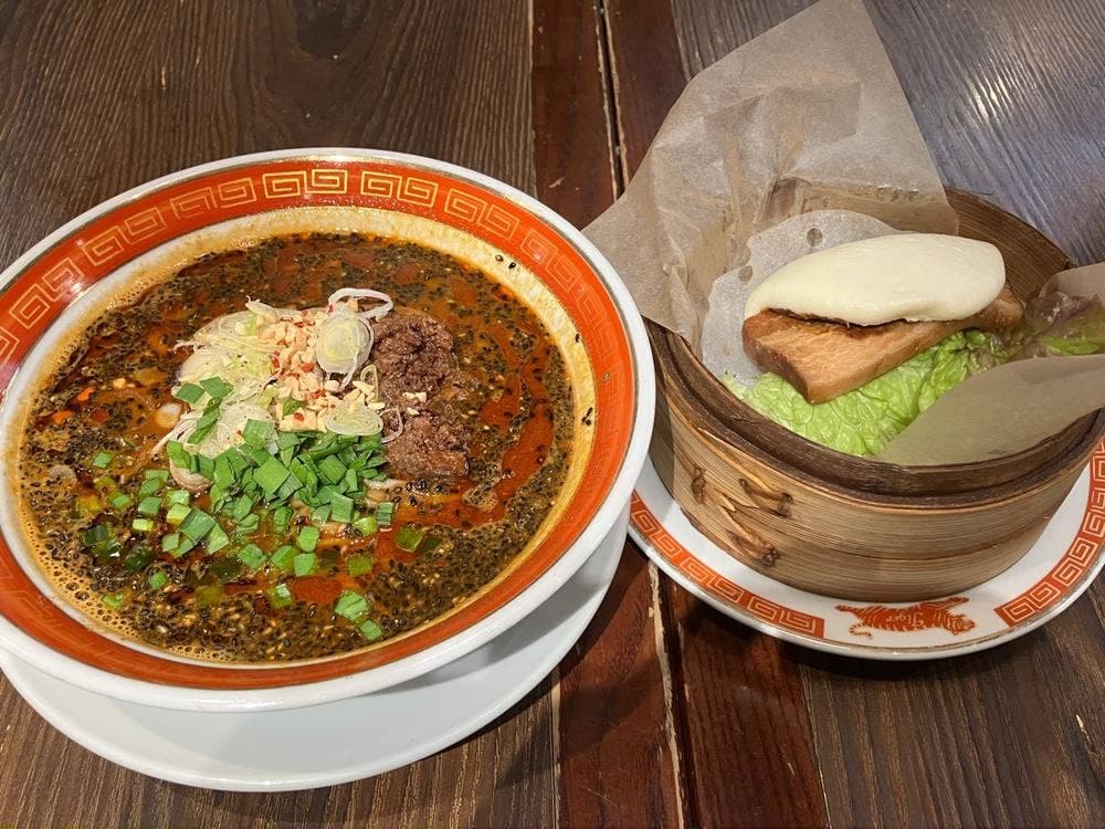 紅虎餃子房 LINKS UMEDA店