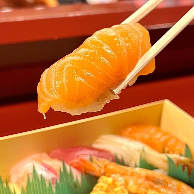 築地寿司岩 銀座三越店 - サブ画像1