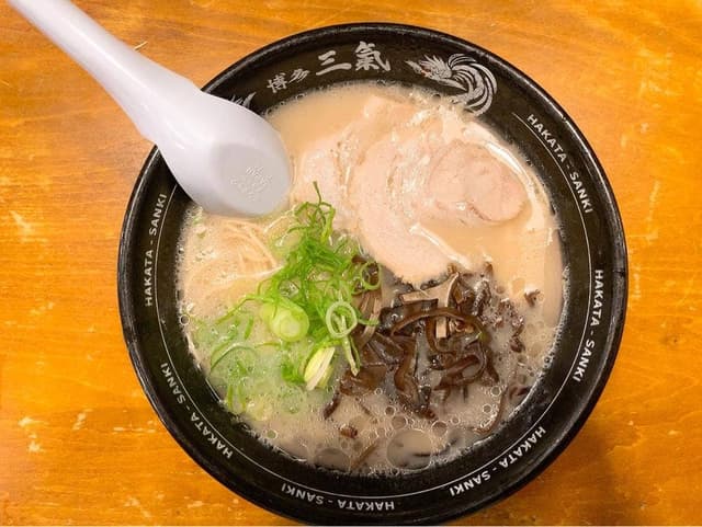 博多三氣 松島原田店 - サブ画像1