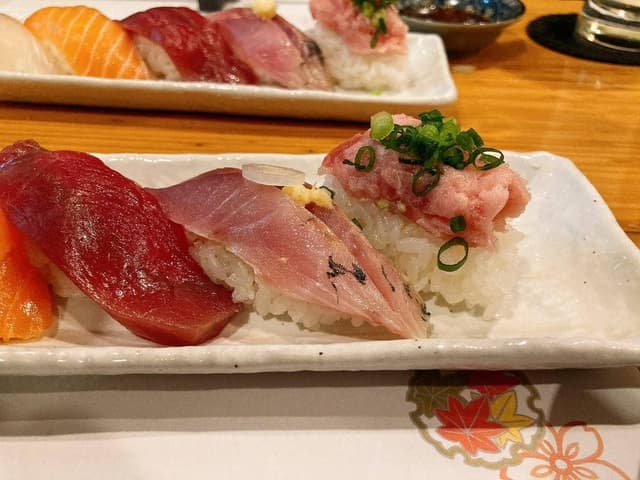 寿司と創作料理 ひがしやま - サブ画像1