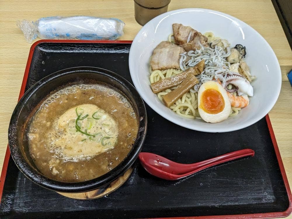 魚介つけ麺 うねり