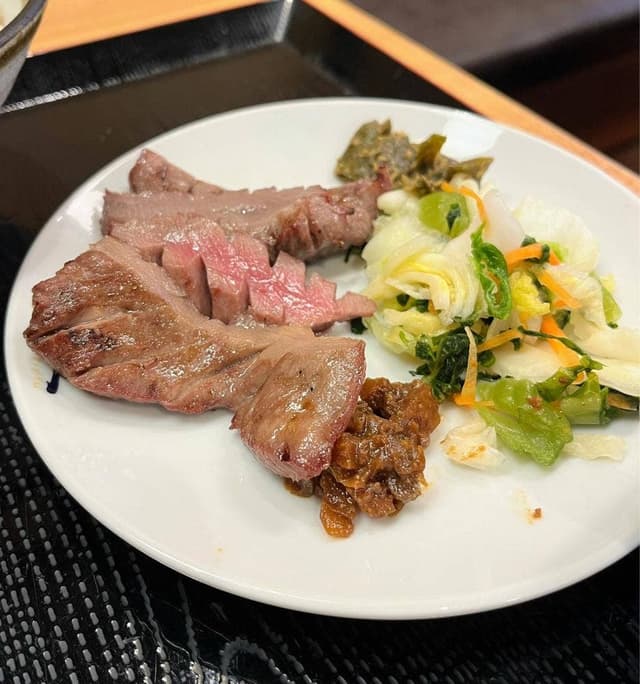 牛たん炭焼 利久 東七番丁店 - サブ画像1