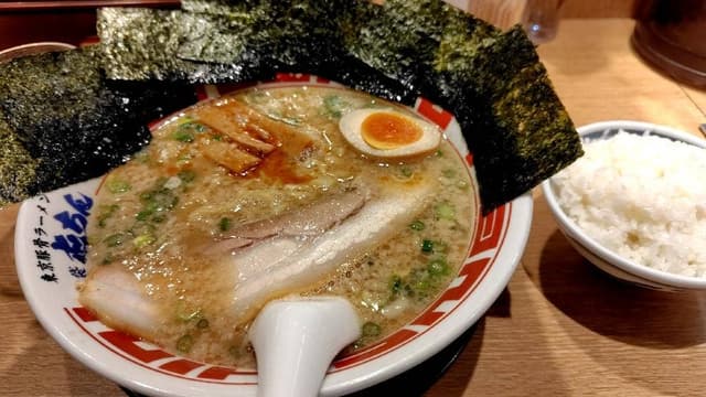 屯ちん 川崎店 - サブ画像1