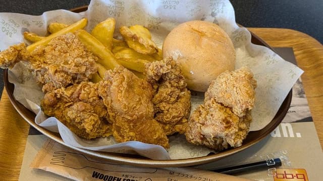 bb.qオリーブチキンカフェ 浜松プラザフレスポ店 - サブ画像1