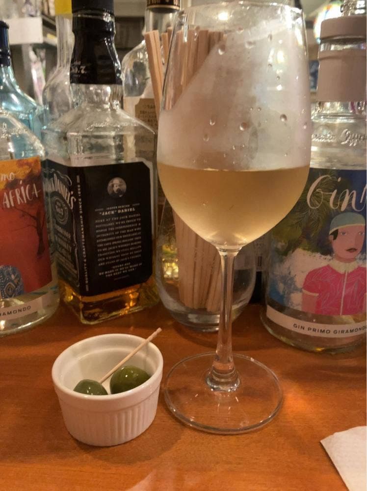 ワインカフェ 大森本店
