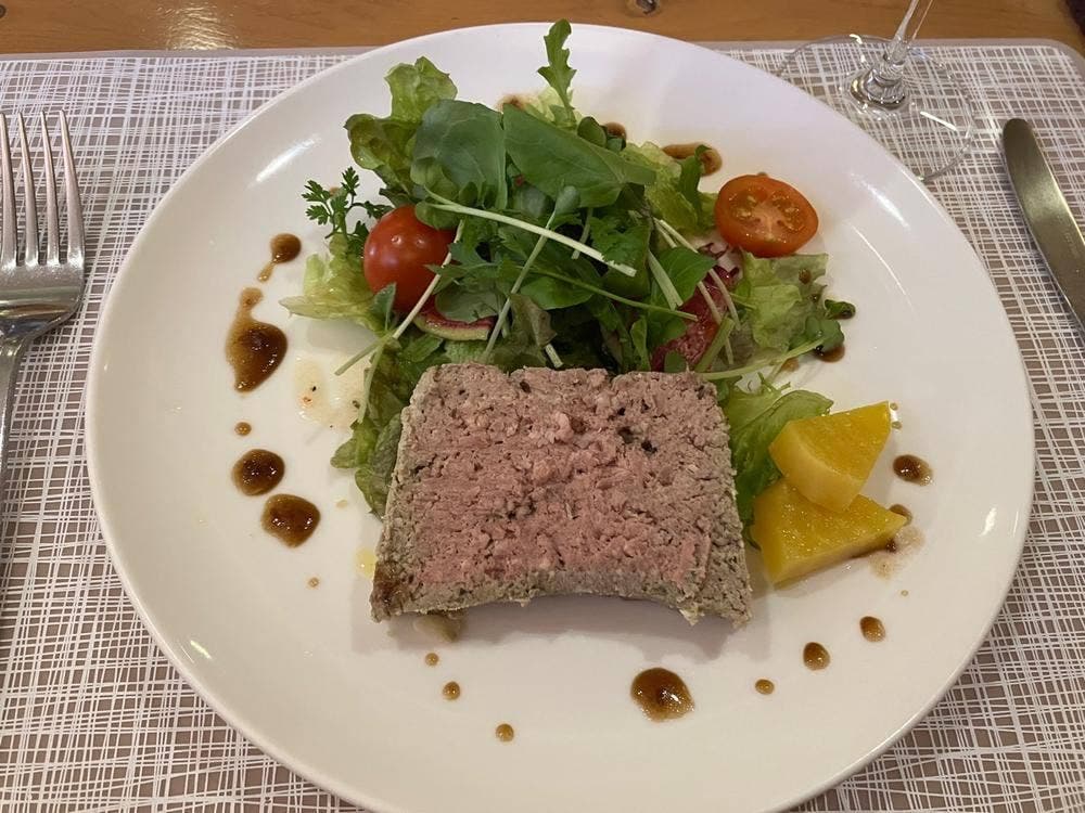 Bistro violet