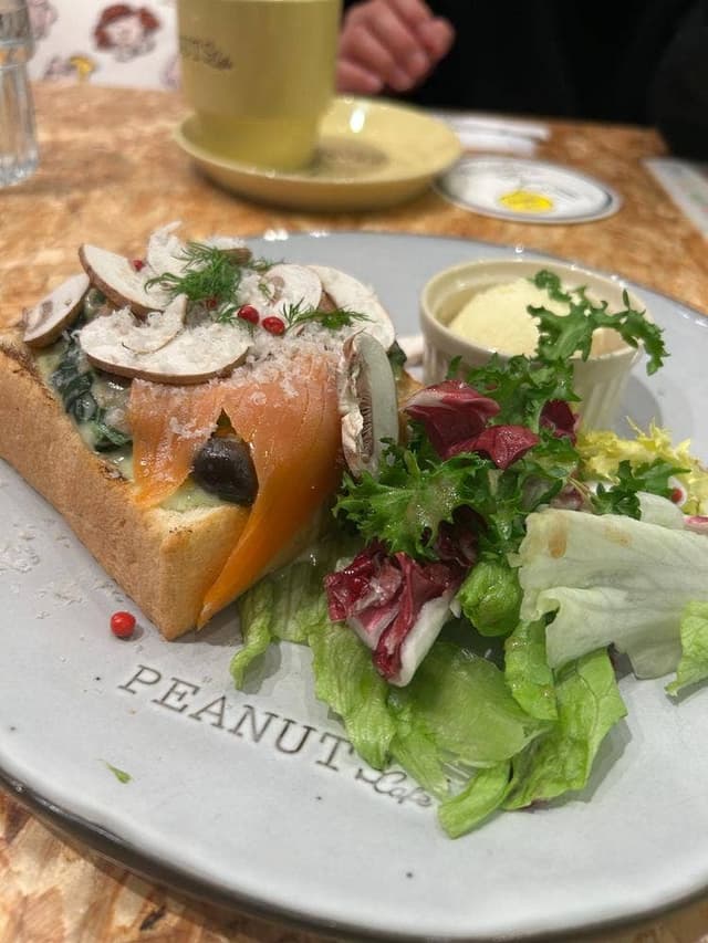 PEANUTS Cafe SUNNY SIDE kitchen - サブ画像1