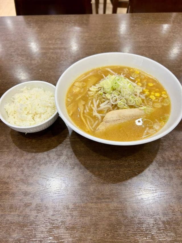 磐梯山サービスエリア 上り線 フードコート - サブ画像3